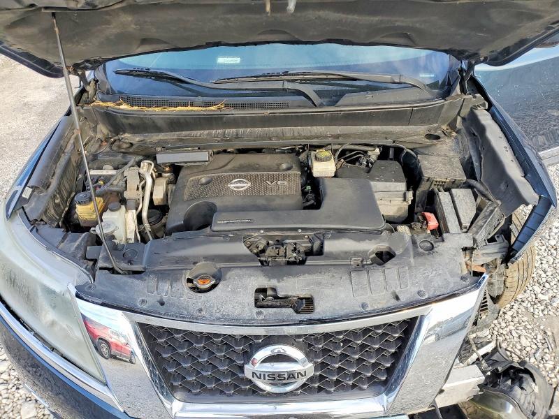 2014 Nissan Pathfinder s