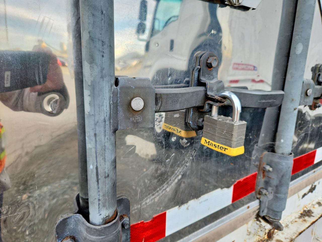 2001 Wabash Dvcvhpc DRY Van Trailer