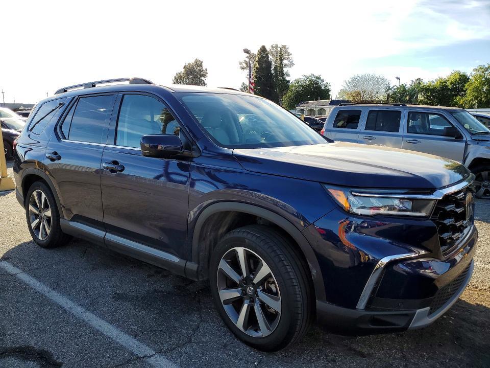 2025 Honda Pilot Touring