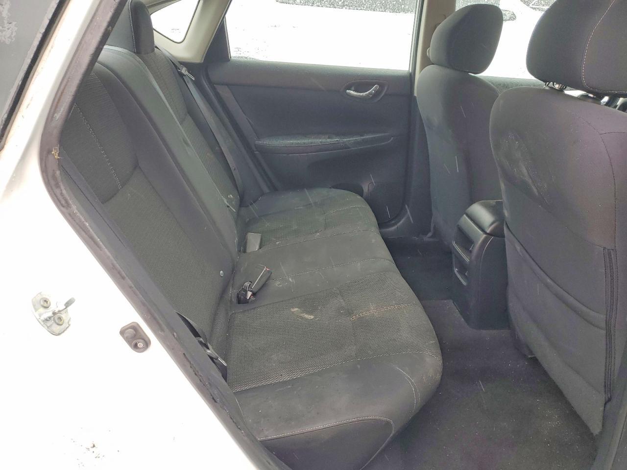2016 Nissan Sentra s