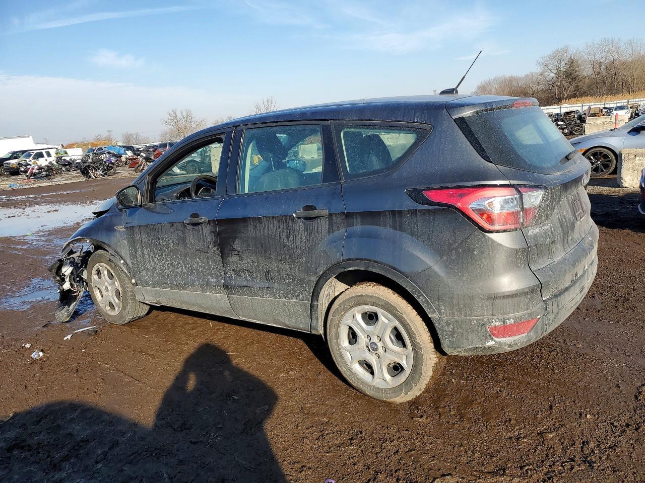 2018 Ford Escape s