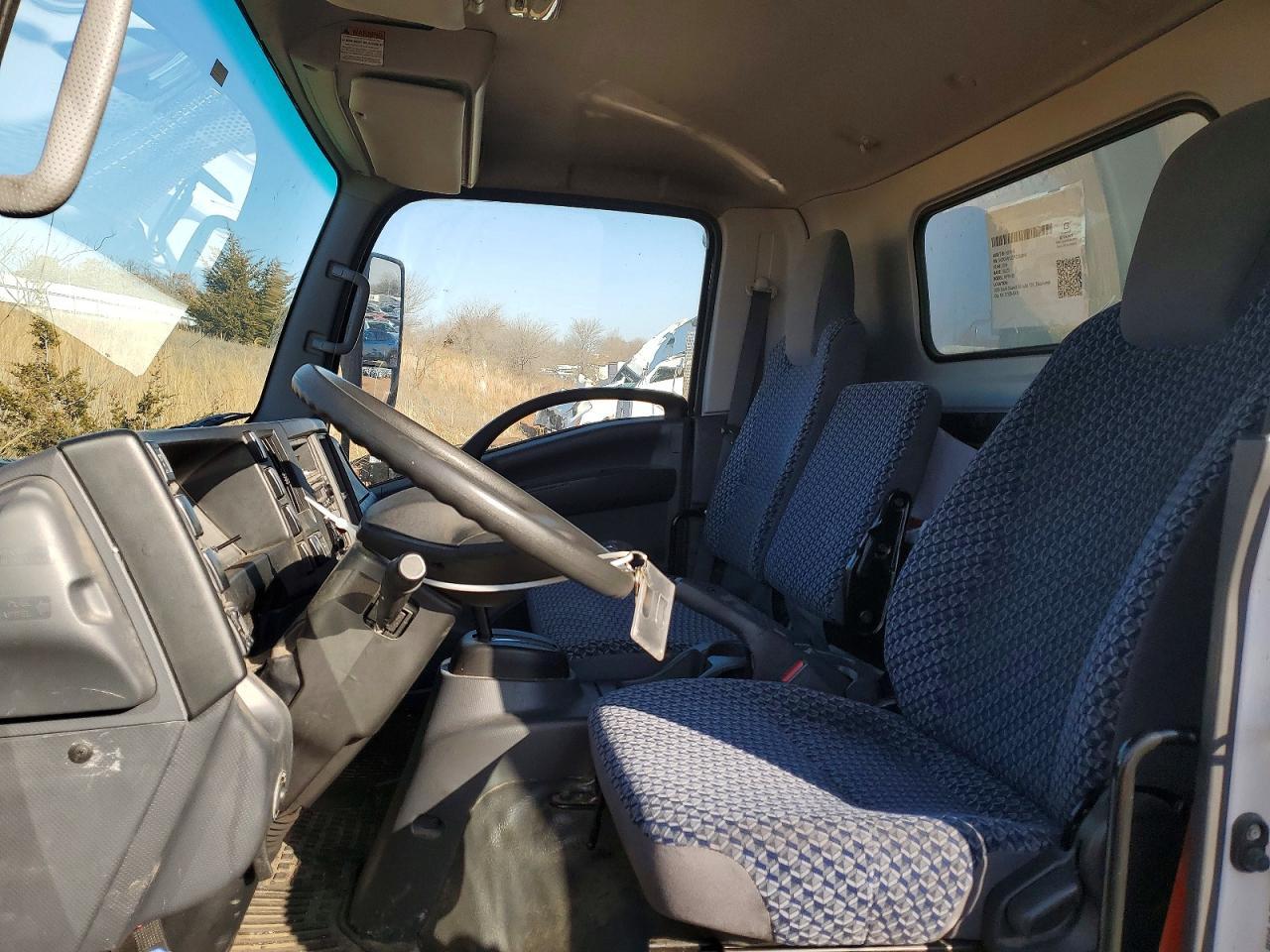 2024 Isuzu NPR HD Delivery Truck
