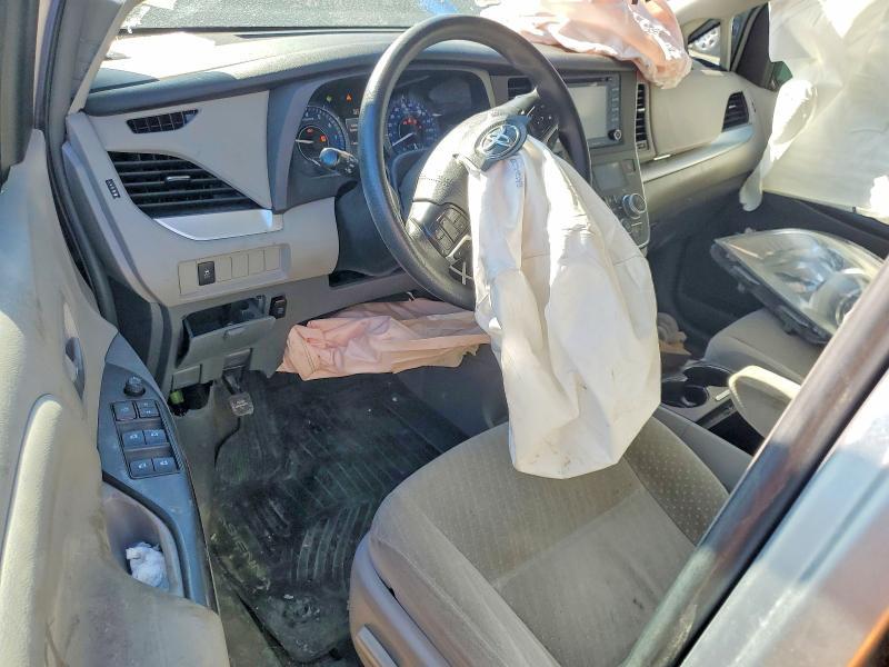2018 Toyota Sienna