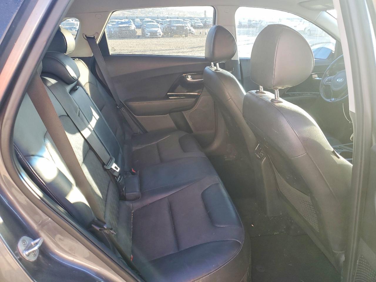 2017 KIA Niro ex