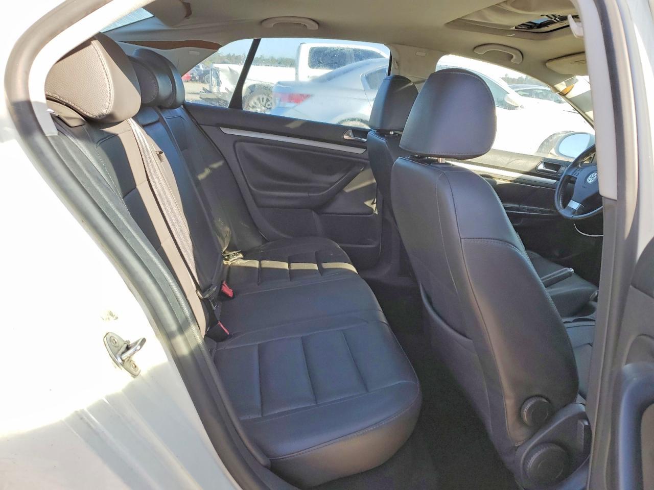 2008 Volkswagen Jetta se