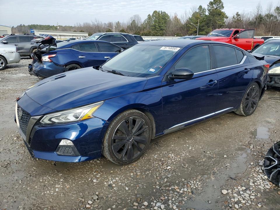 2019 Nissan Altima sr