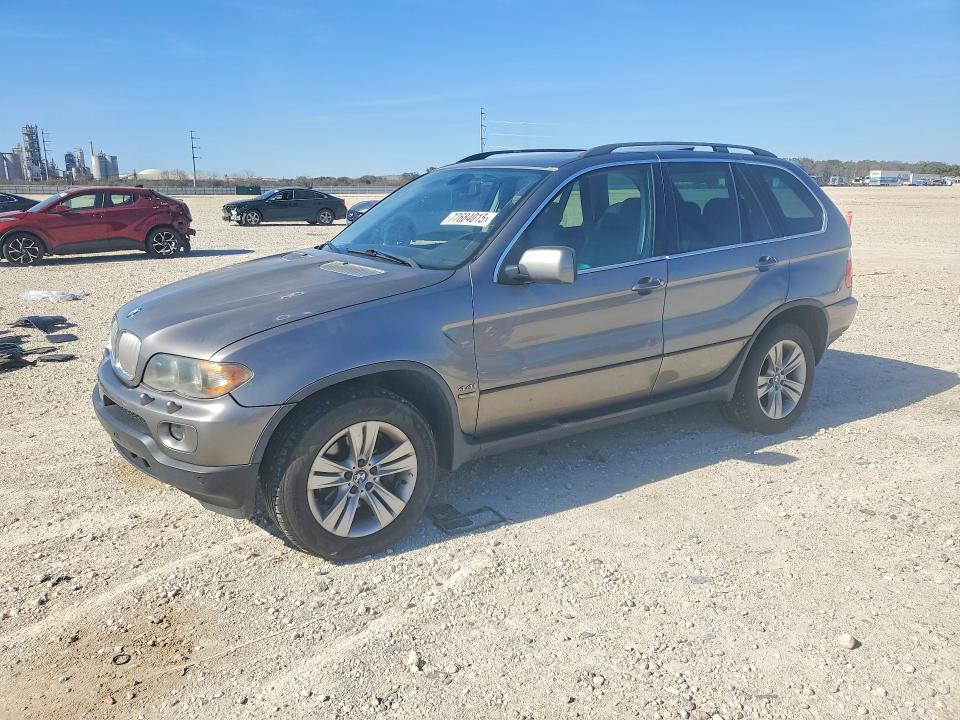 2005 BMW X5 4.4i