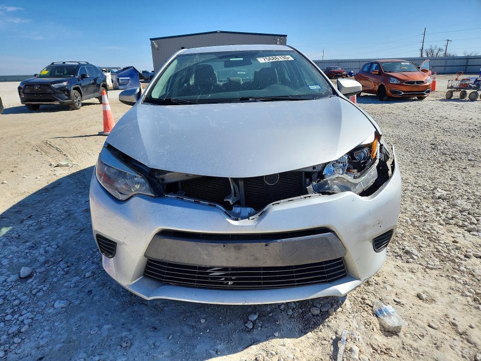 2015 Toyota Corolla l