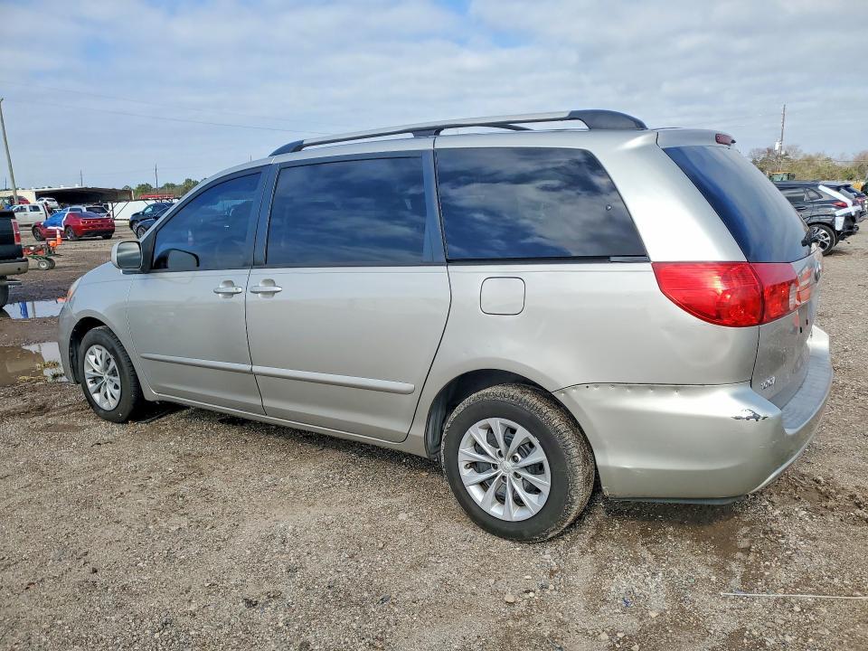 2008 Toyota Sienna xle
