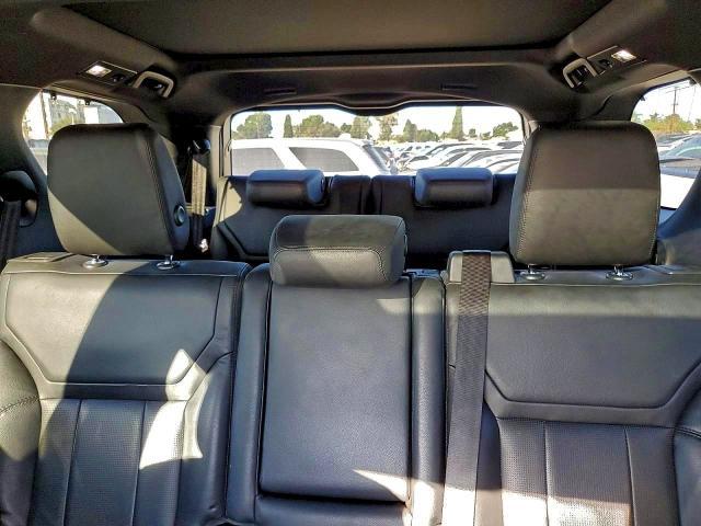 2017 Land Rover Discovery hse