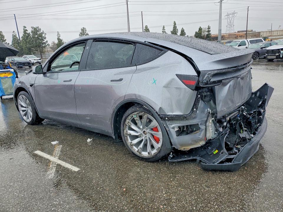 2026 Tesla Model y