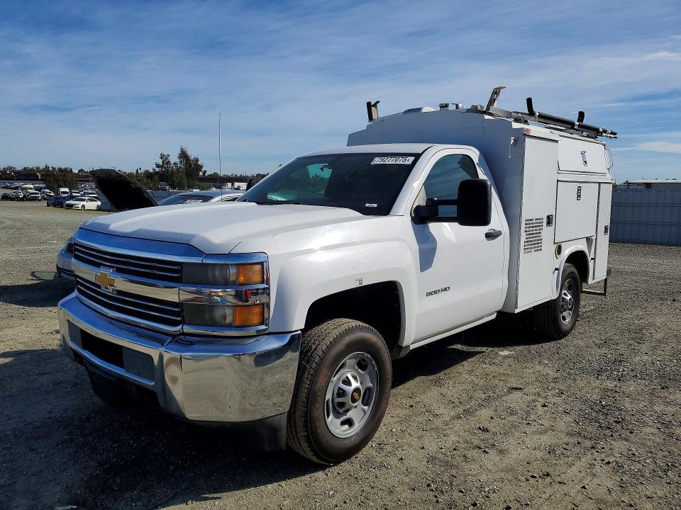 2015 Chevrolet Silverado 2500 Utility / Service Truck