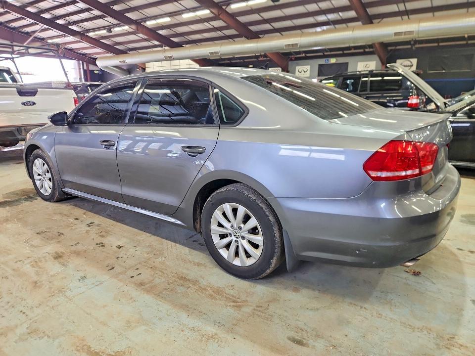 2012 Volkswagen Passat s