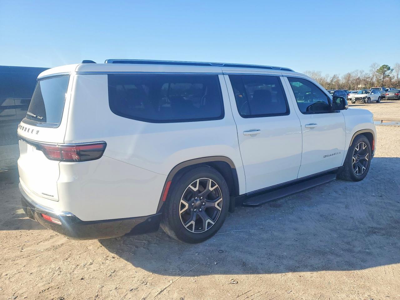 2024 Jeep Wagoneer l Series iii
