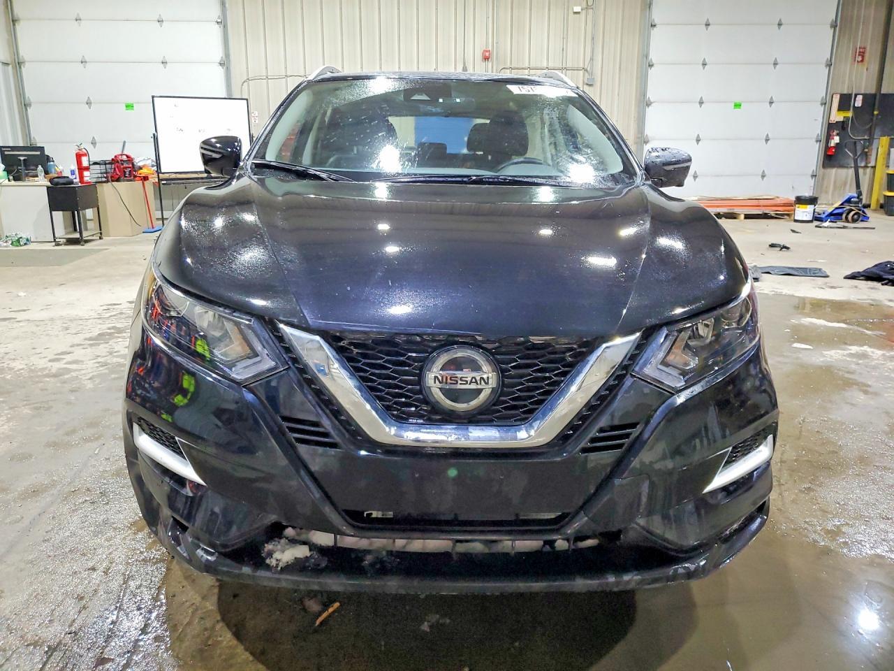 2022 Nissan Rogue Sport sl