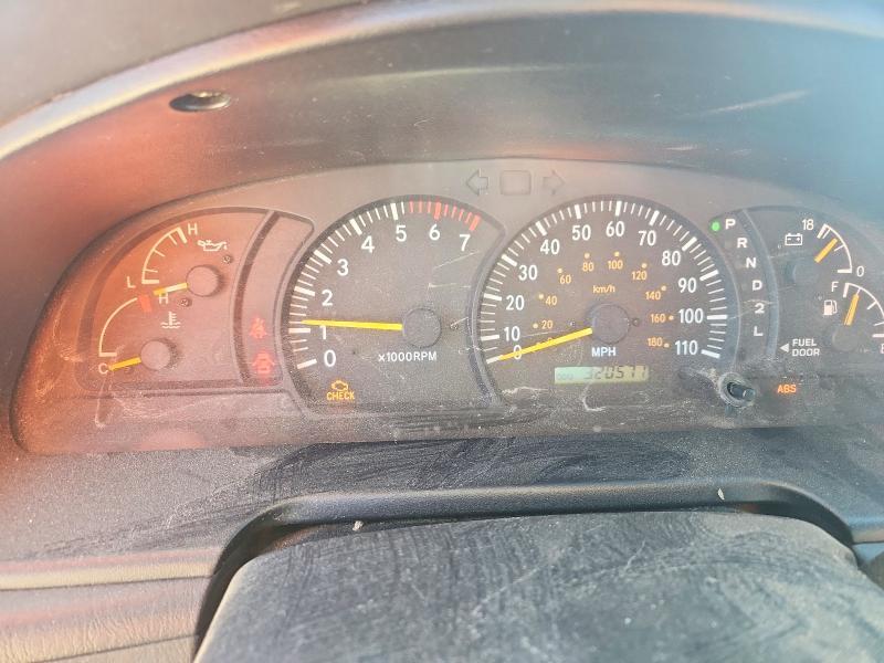 2004 Toyota Tundra SR5