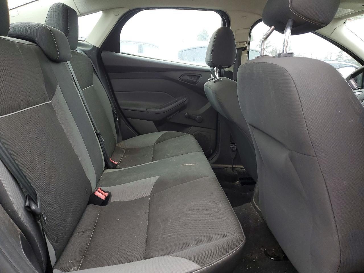 2013 Ford Focus s