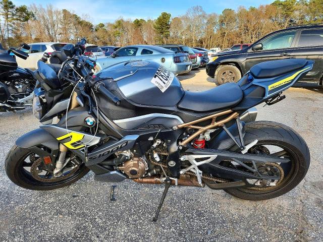 2023 BMW S 1000 r