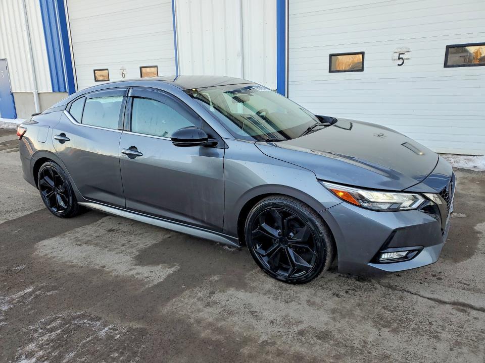 2022 Nissan Sentra sr