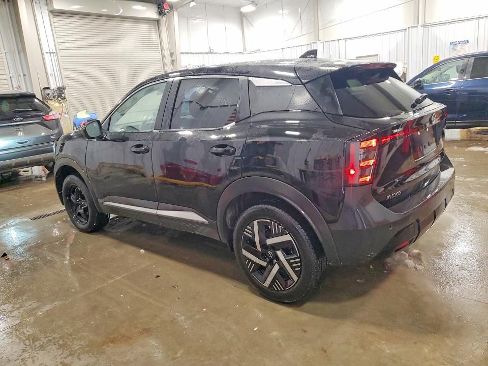 2025 Nissan Kicks sv