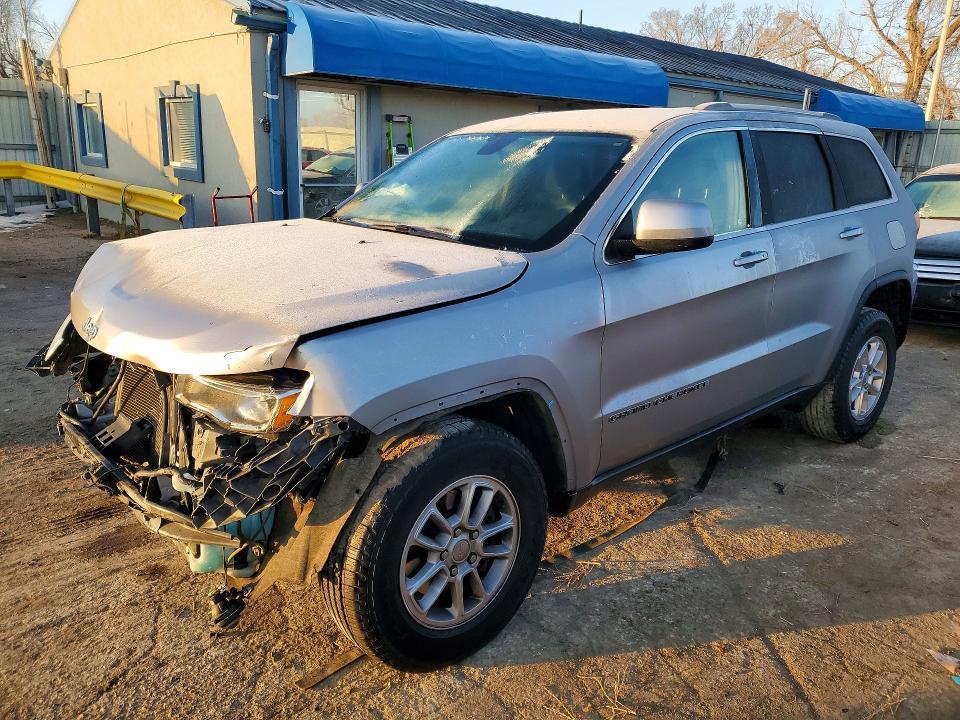 2020 Jeep Grand Cherokee Laredo