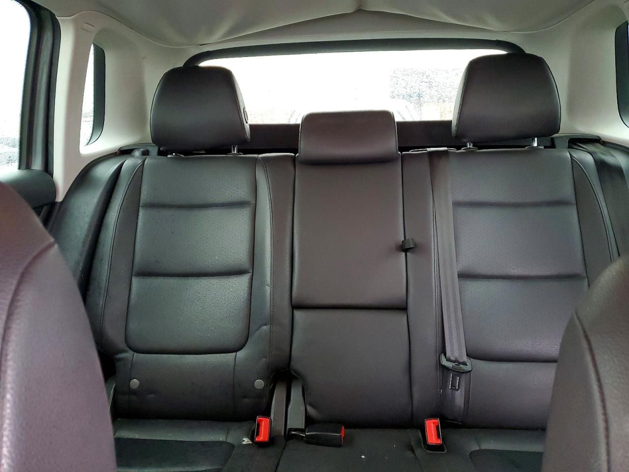 2012 Volkswagen Tiguan s