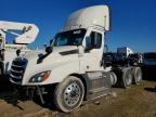 2020 Freightliner Cascadia 126