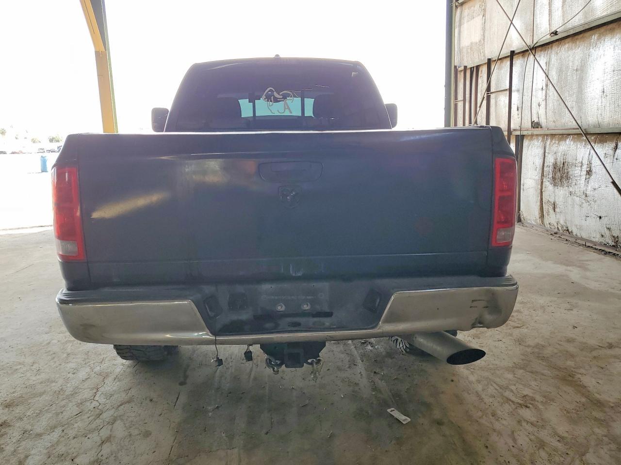 2005 Dodge RAM 2500 ST