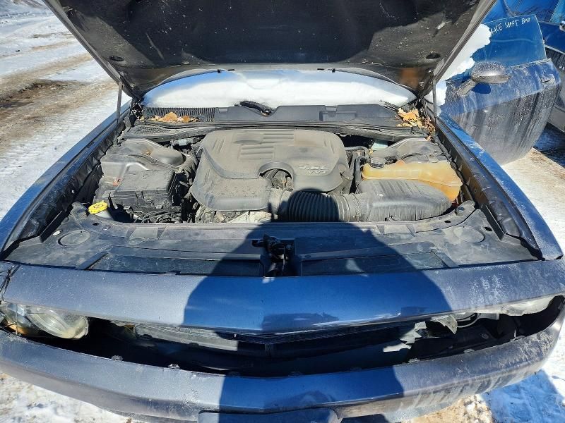 2016 Dodge Challenger sxt