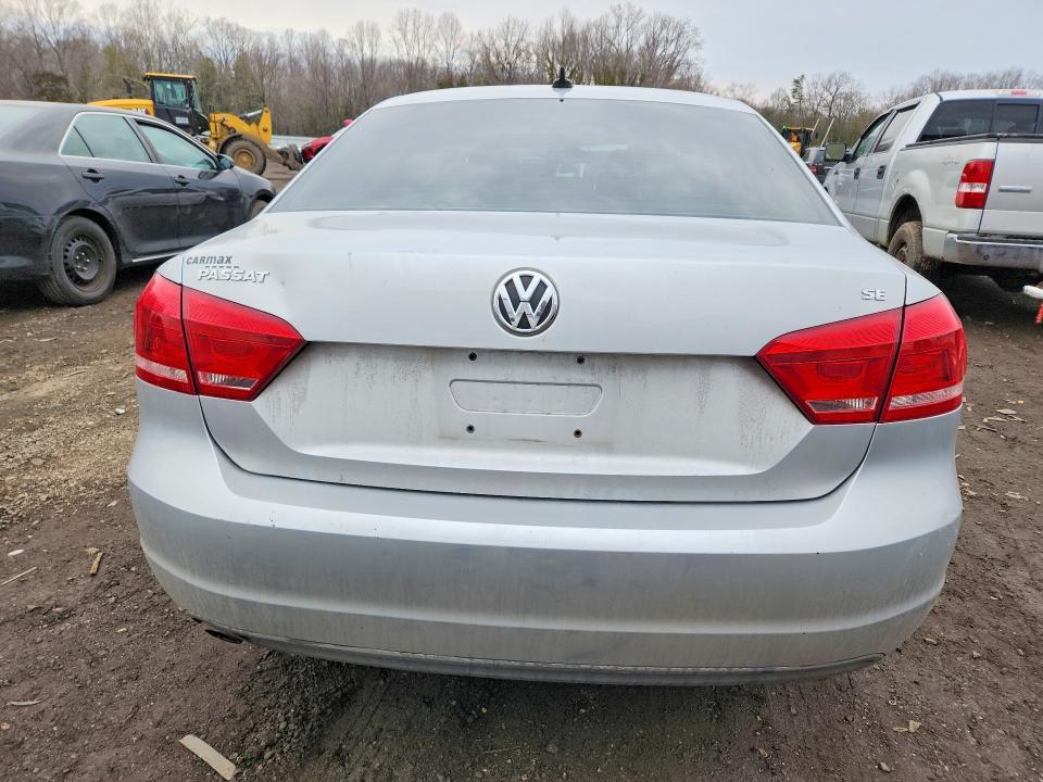 2012 Volkswagen Passat se