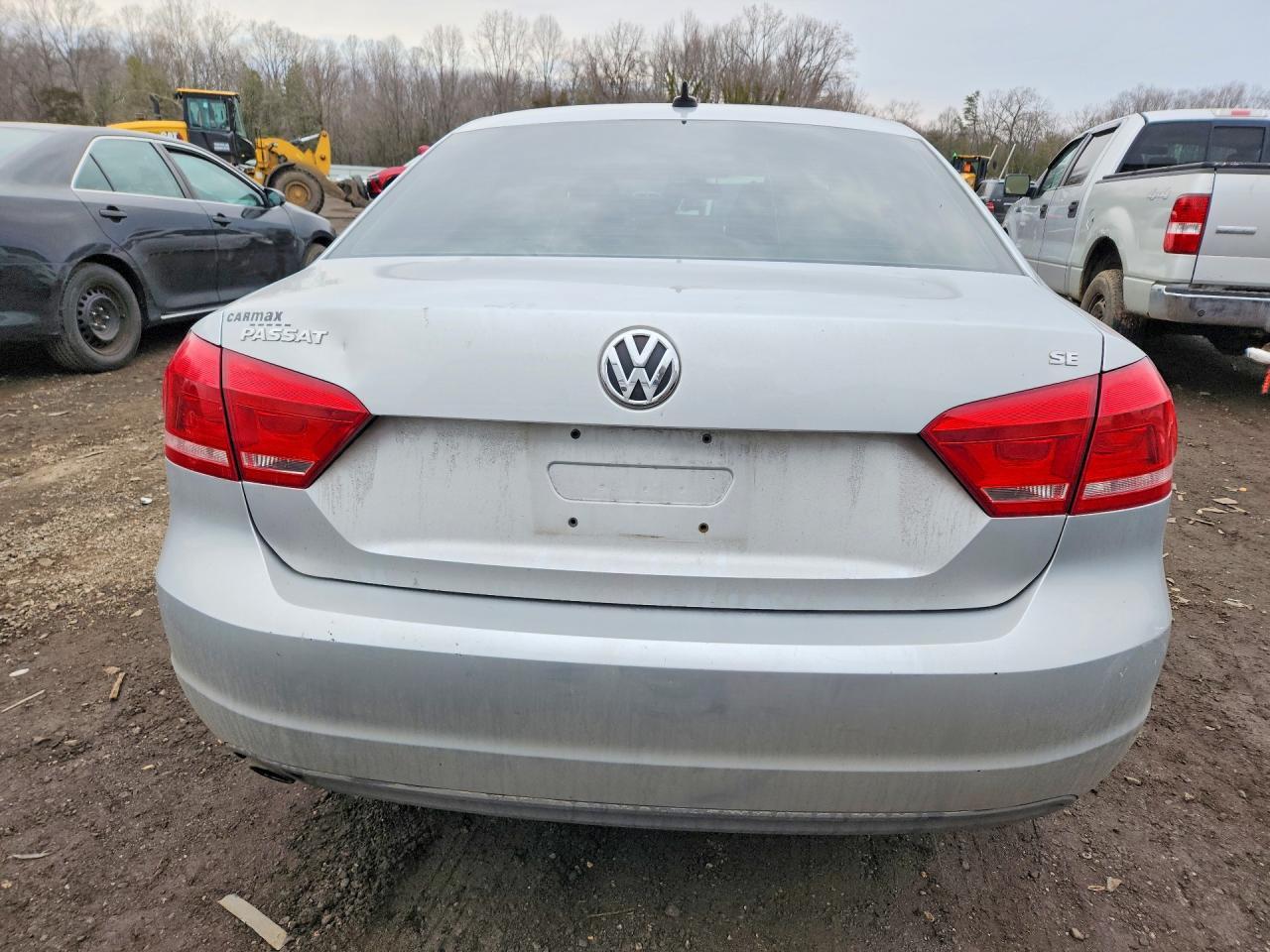 2012 Volkswagen Passat se