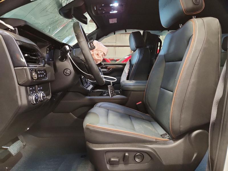 2025 GMC Yukon AT4