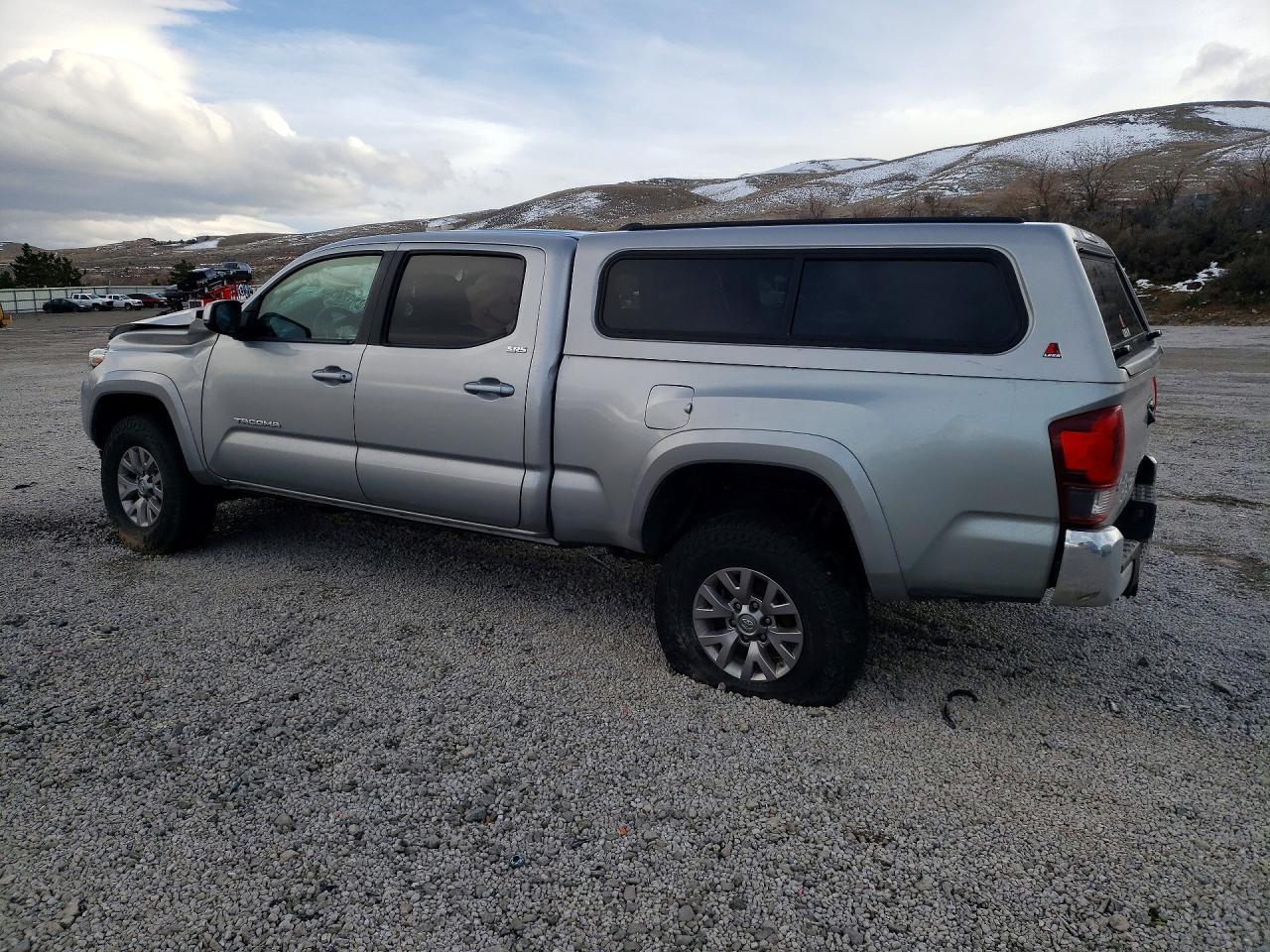 2018 Toyota Tacoma SR5 V6
