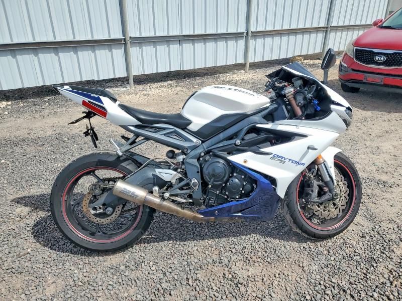 2013 Triumph Daytona 675