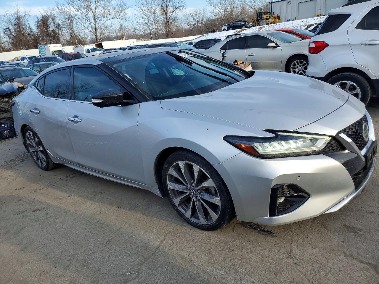 2021 Niss Maxima Platinum