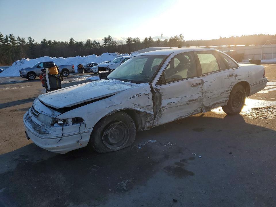 1995 Ford Crown Victoria