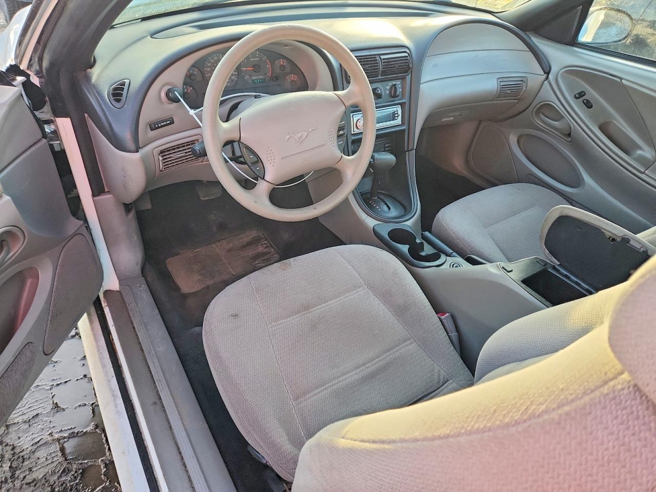 1999 Ford Mustang