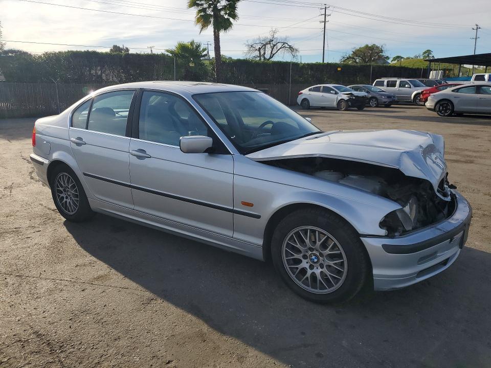 2000 BMW 328 i