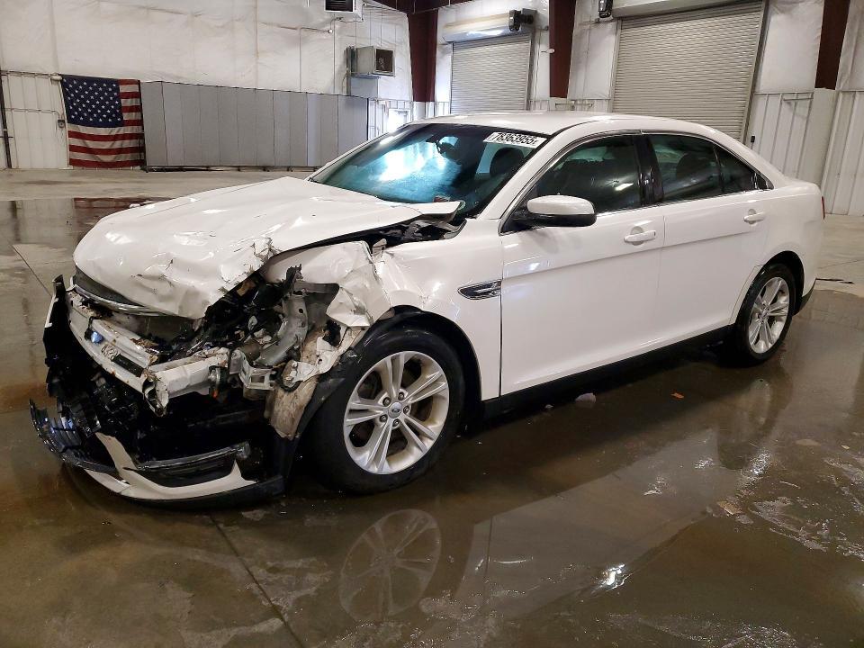 2014 Ford Taurus sel