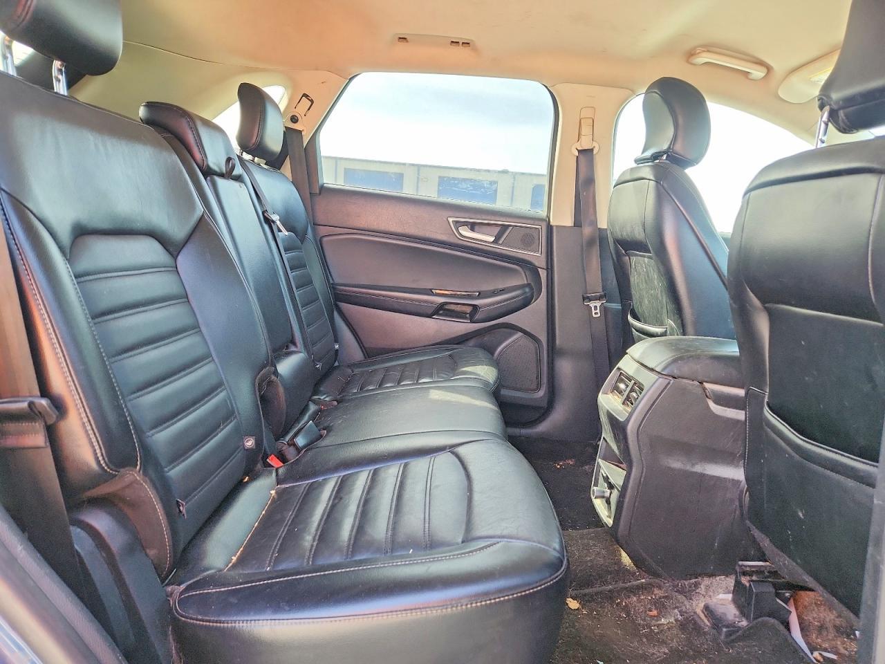 2018 Ford Edge sel