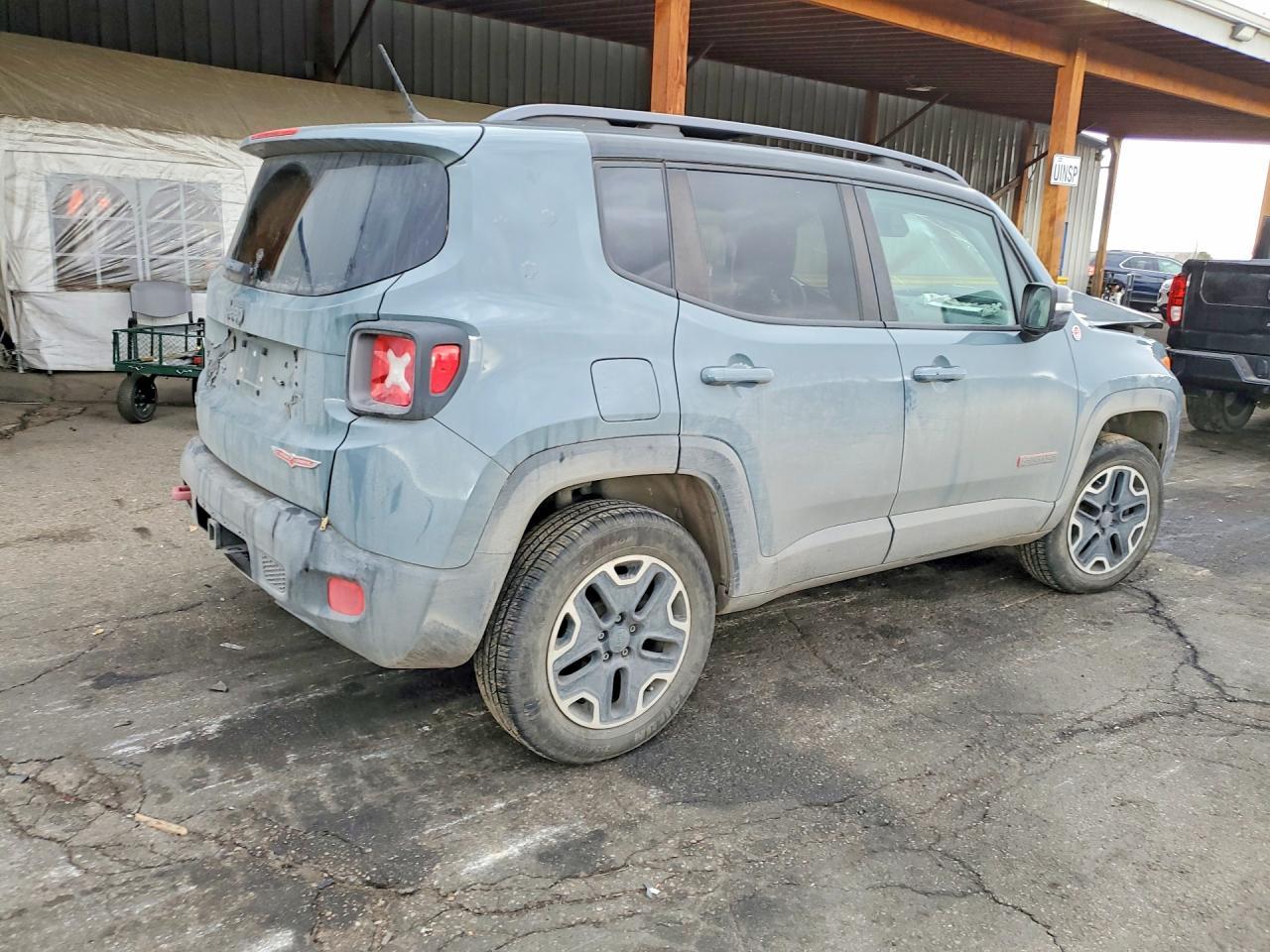 2015 Jeep Renegade Trailhawk