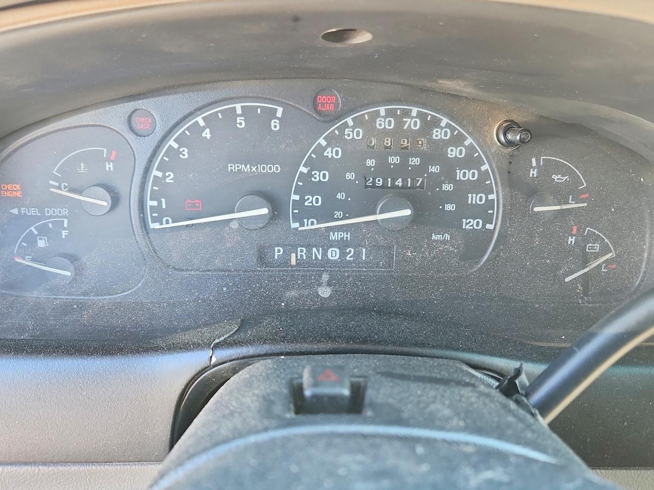 2000 Mazda B3000