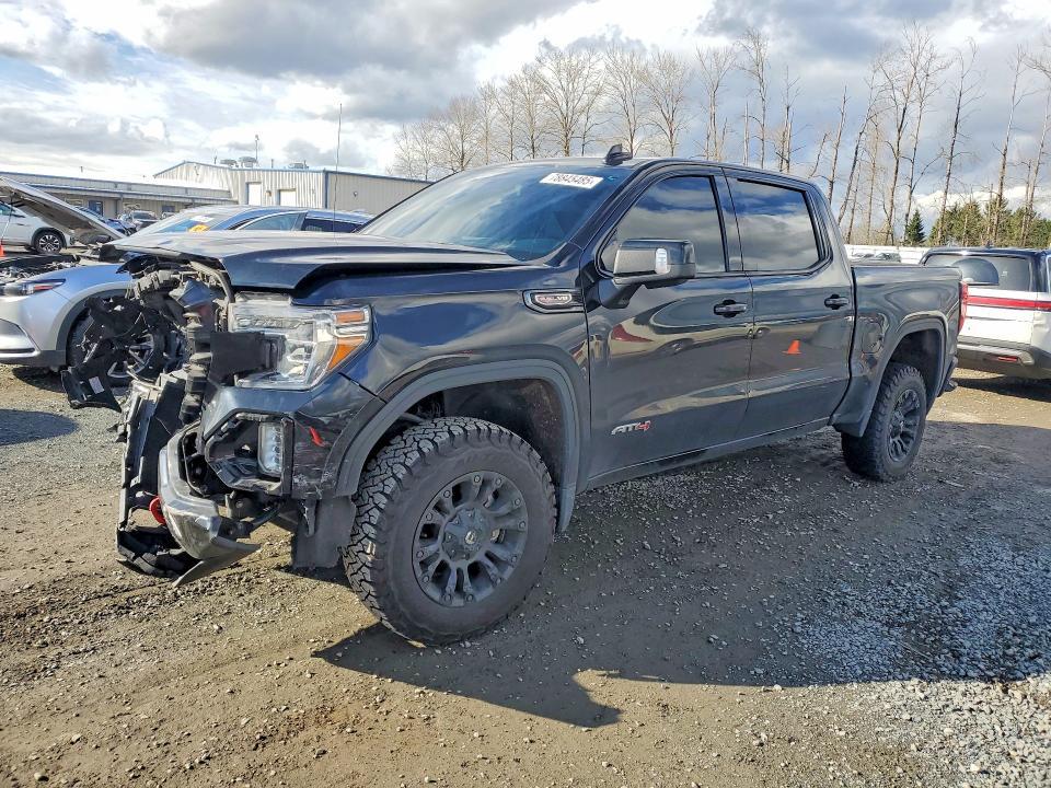 2021 GMC Sierra K1500 AT4