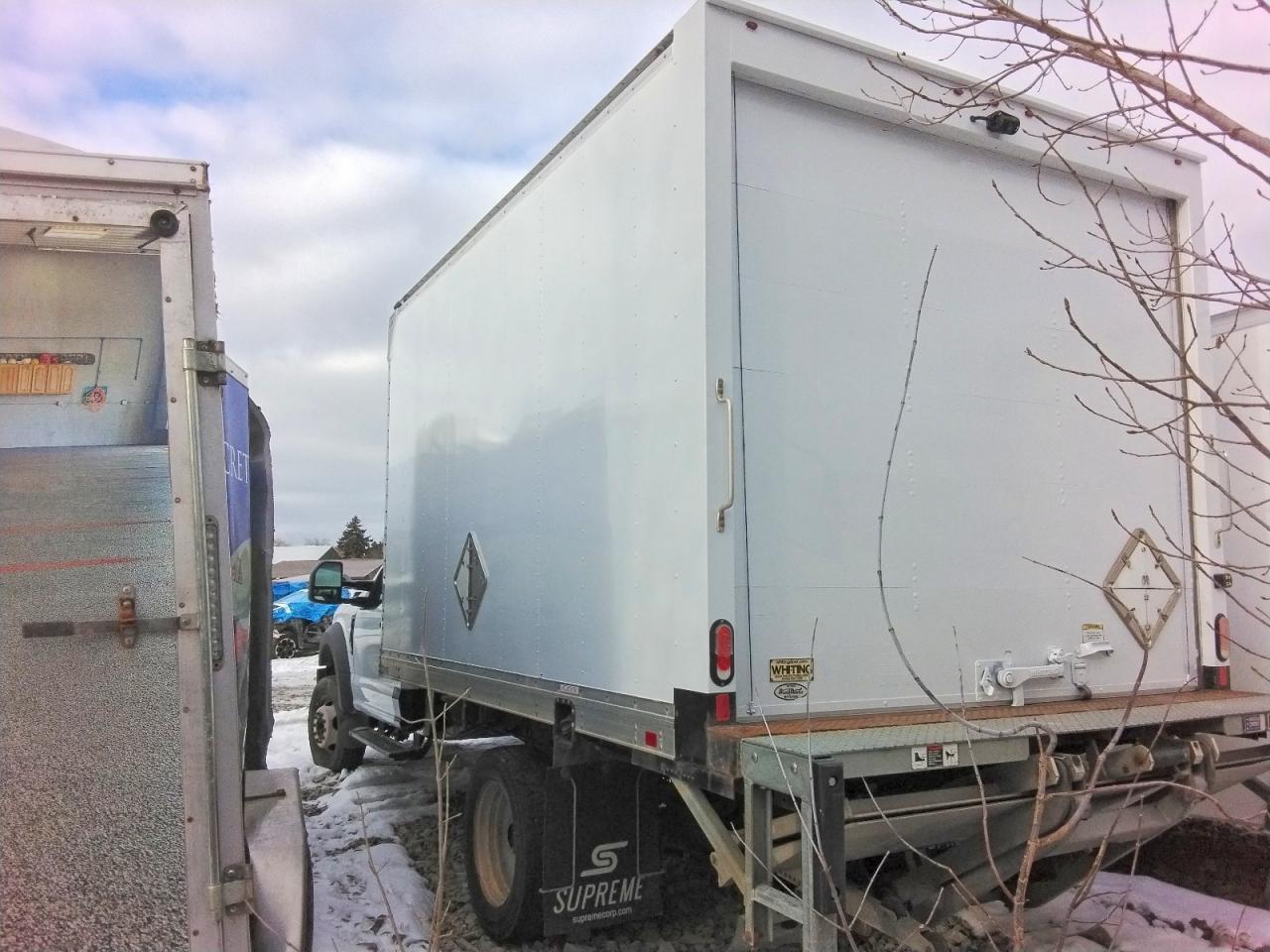 2020 Ford F450 BOX Truck