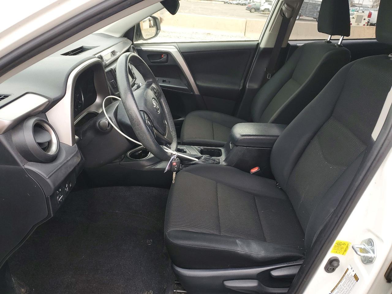 2017 Toyota Rav4 le