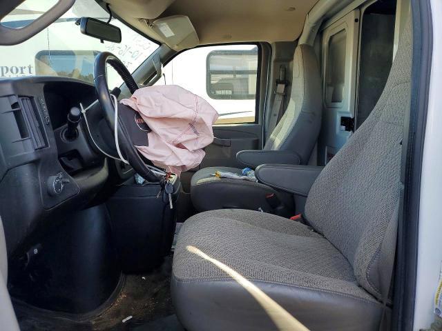 2022 GMC Savana CUT-Utility / Service Truck
