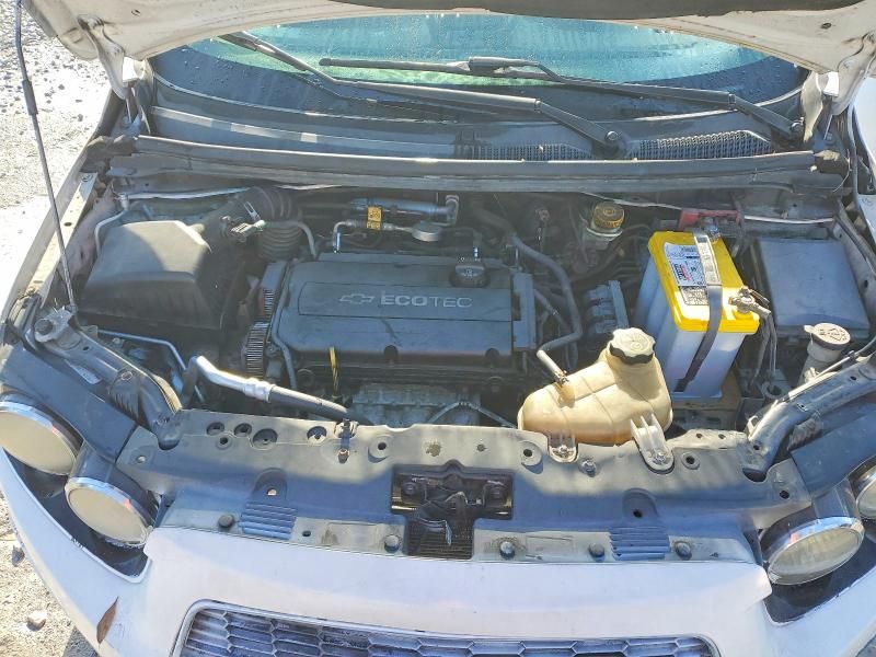 2015 Chevrolet Sonic ls