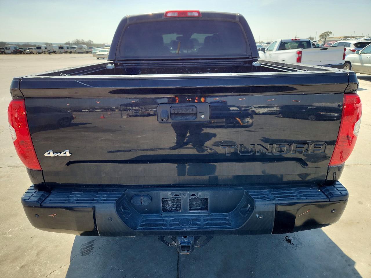 2018 Toyota Tundra Platinum