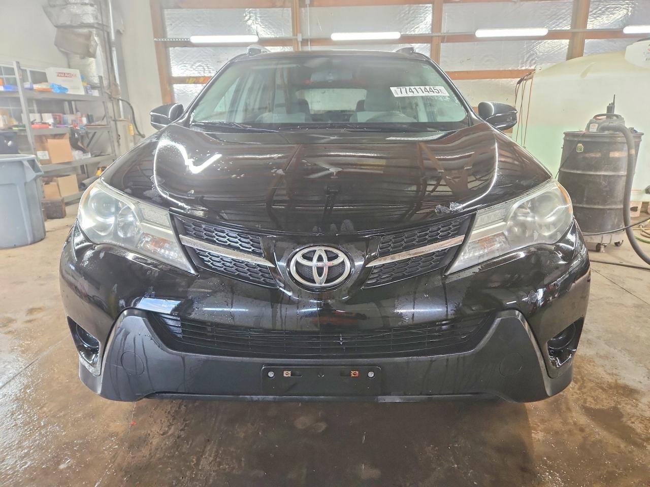 2014 Toyota Rav4 le