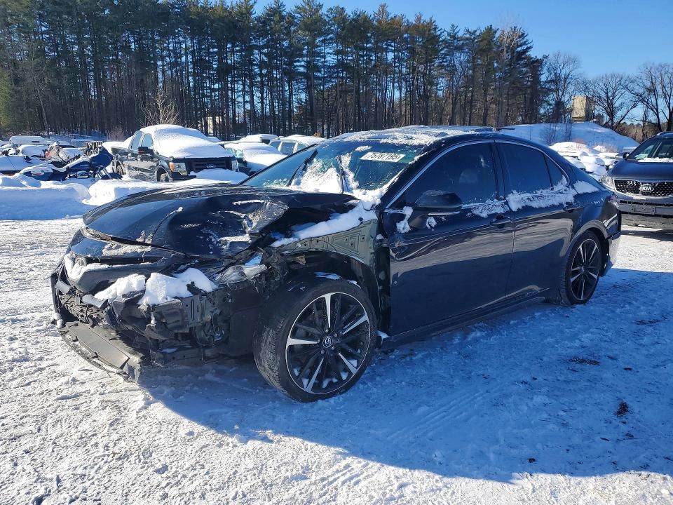 2018 Toyota Camry xse